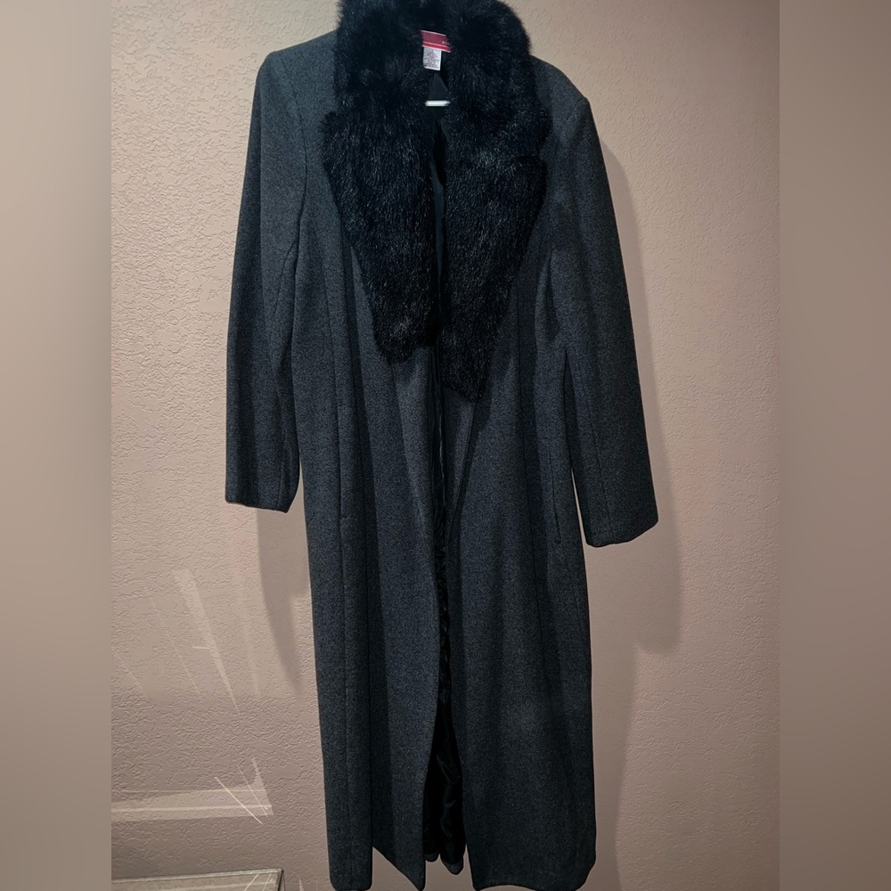 Beautiful Size Small Dark Gray Merona Coat Fur Collar Small y2k
